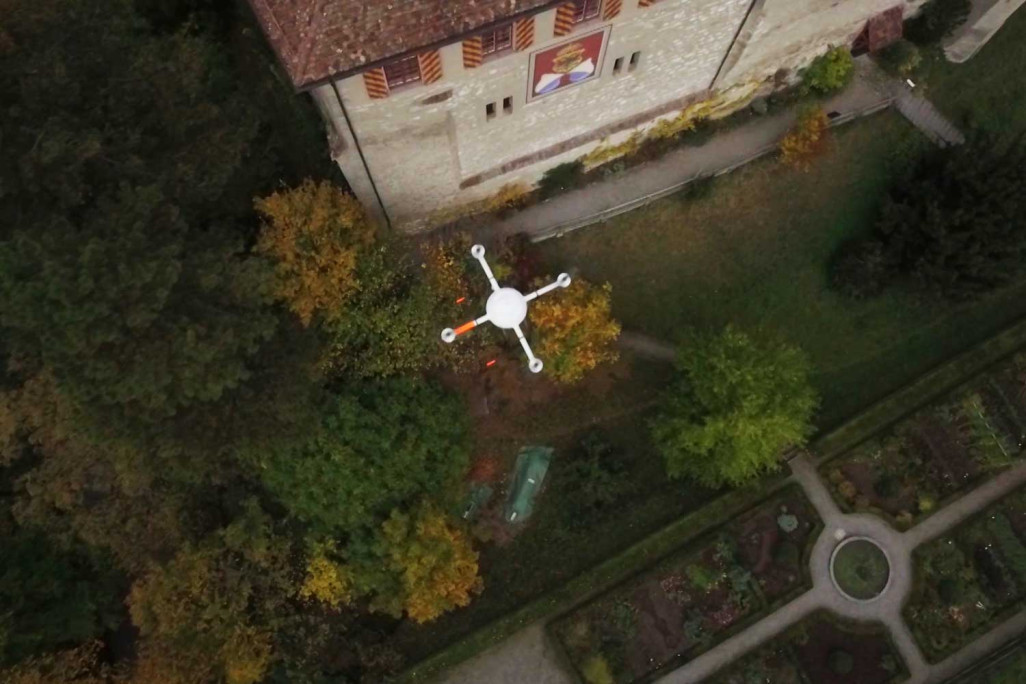 Prise de vue multicoptère du château de Kyburg, HMQ AG