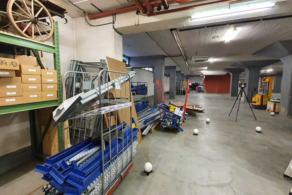 Balayage laser, entrepôt au sous-sol, analyse de planéité, HMQ AG