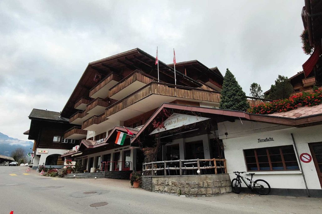 Grindelwald BE, relevé du bâtiment, façade avec balcons, HMQ AG