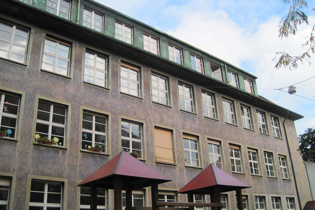 Relevé du bâtiment de l'école primaire Peters à Bâle