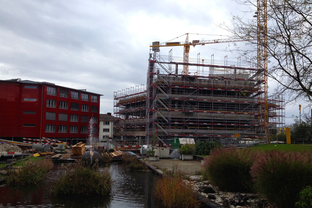 Mesure d'une nouvelle maison de retraite et de soins