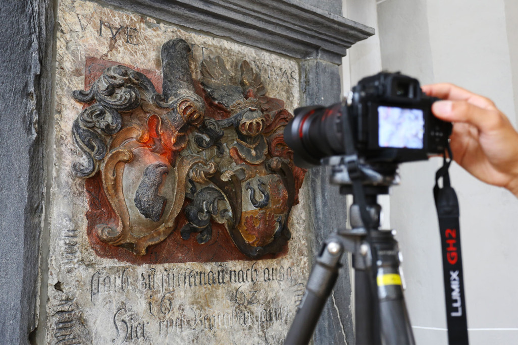 Photogrammétrie des armoiries de l'église de Scharans
