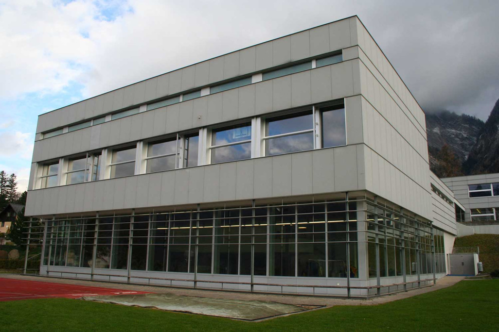 Prises de vue des nœuds en hauteur de la piscine couverte de Zizers