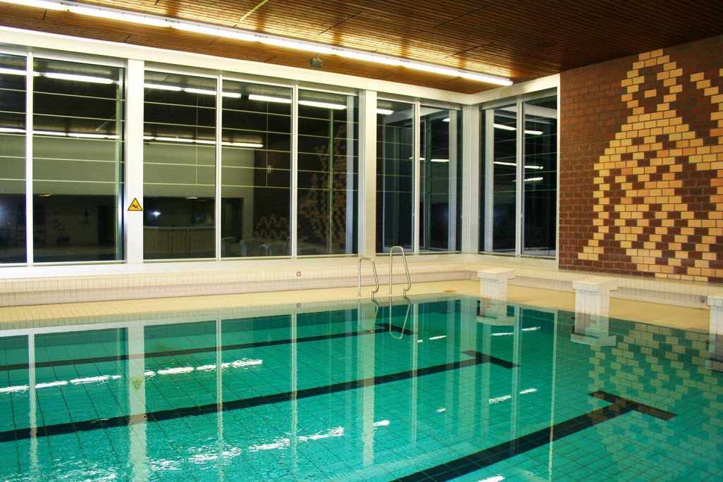 Relevé du bâtiment de la piscine couverte de Zizers GR