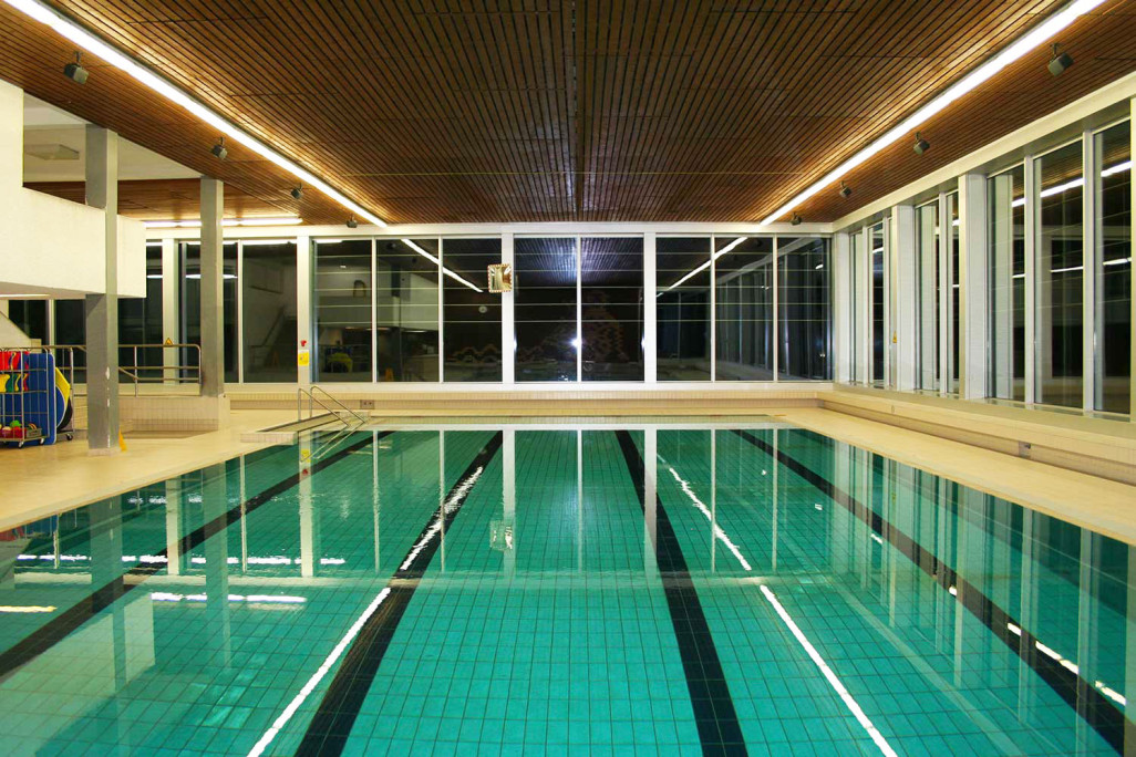 Relevé du bâtiment de la piscine couverte de Zizers GR