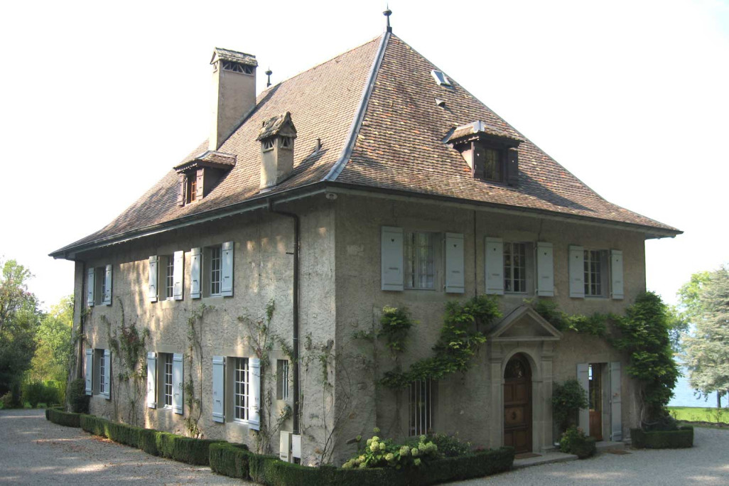 Mesure du bâtiment Vue de façade Lakeside Elegance Yvoire