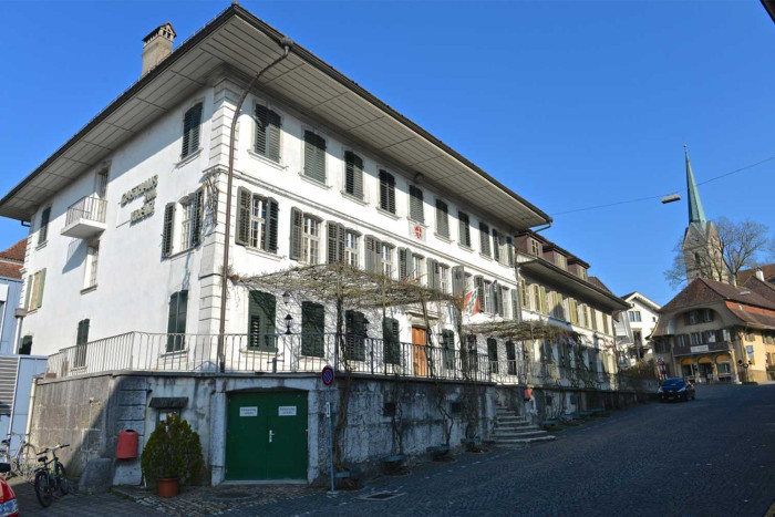 «Auberge Zum Kreuz»