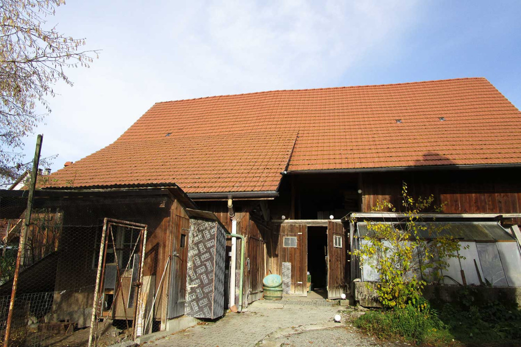 Mesure d'un bâtiment (grange) à l'aide d'un scanner laser, HMQ AG
